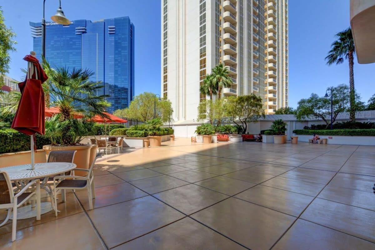 Mgm Signature-28-816 Jacuzzi Studio Las Vegas Bagian luar foto